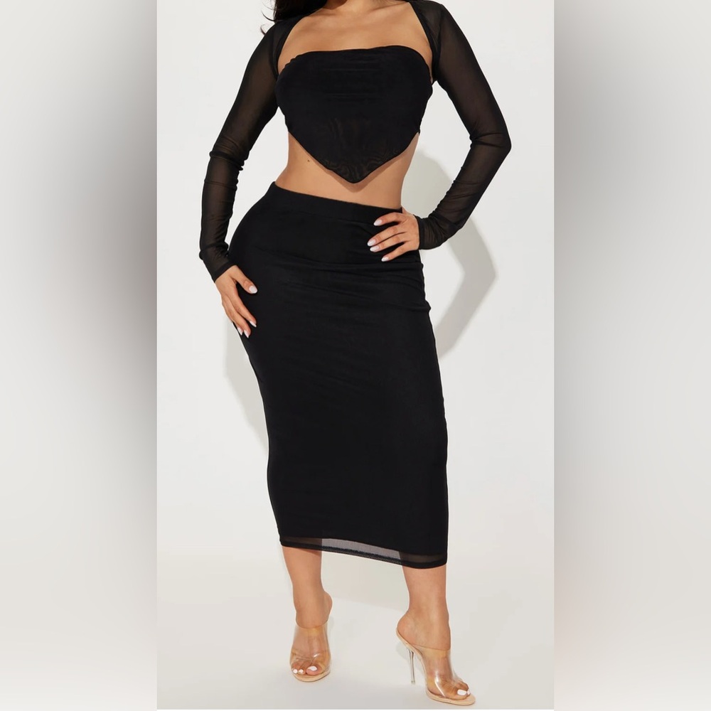 Stylish Mesh Skirt Set